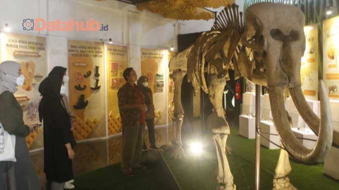 14. Museum Keramik Gondangdia