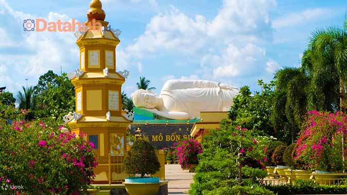 kuil mekong delta vietnam